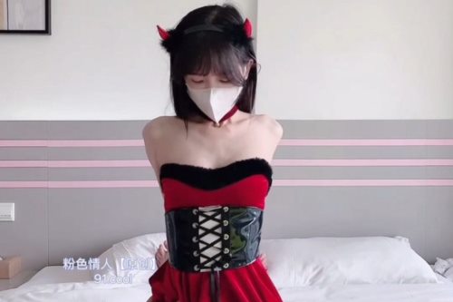 51169-最新91原创天花板级萝莉女友▌粉色情人▌极品小母狗寻觅肉棒舔舐 围栏淫荡姿势羞耻后入 全自动榨汁尤物.jpg